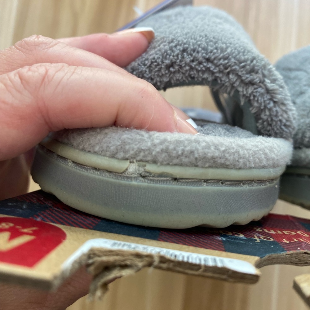 NWT Dearfoams Memory Foam Baby Blue Slippers Slides Plush Sz Medium 7 / 8 - Picture 7 of 7